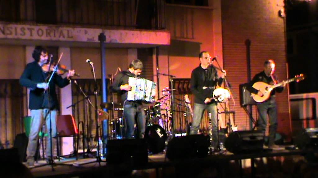 La Musga&ntilde;a en Pollogomez Folk 2011