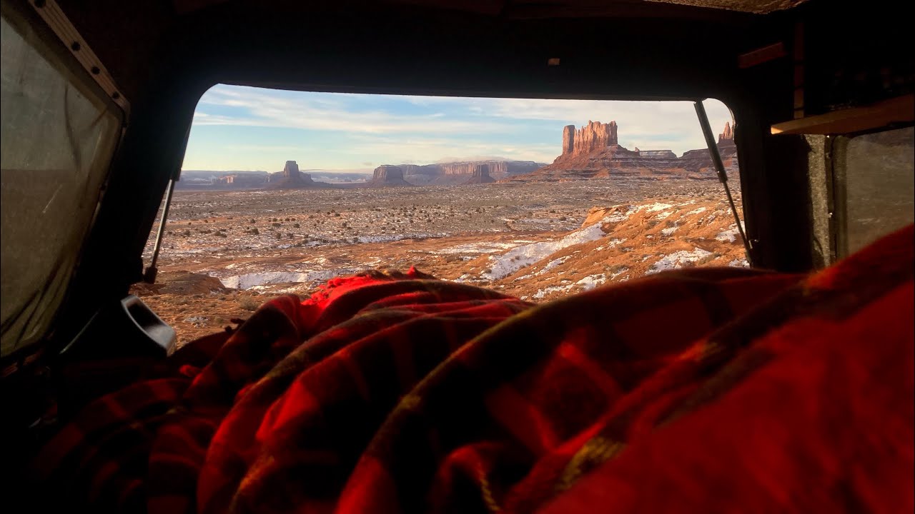 It's Cold Everywhere (Living out of my Truck) - Snow in Monument Valley