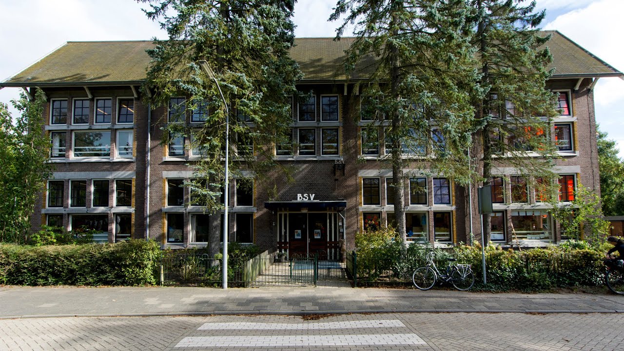 Bloemendaalse Schoolvereniging 2011 2012   LipDub met de hele school.
