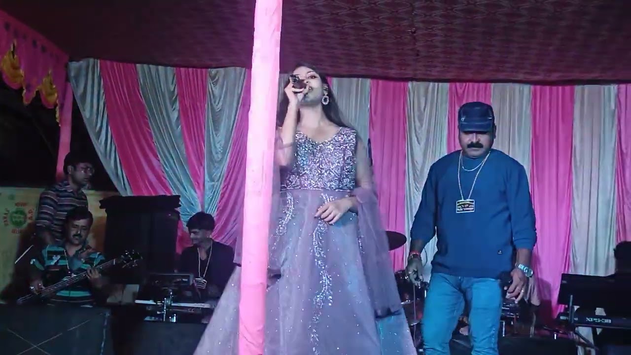 Jara Sa jhoom Lun main.............