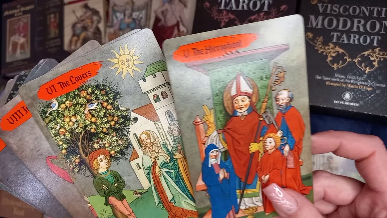 Карты Таро “Cредневековой Европы” Medieval Europe Tarot #ворожіння #таро #гадалка #таролог #навчання