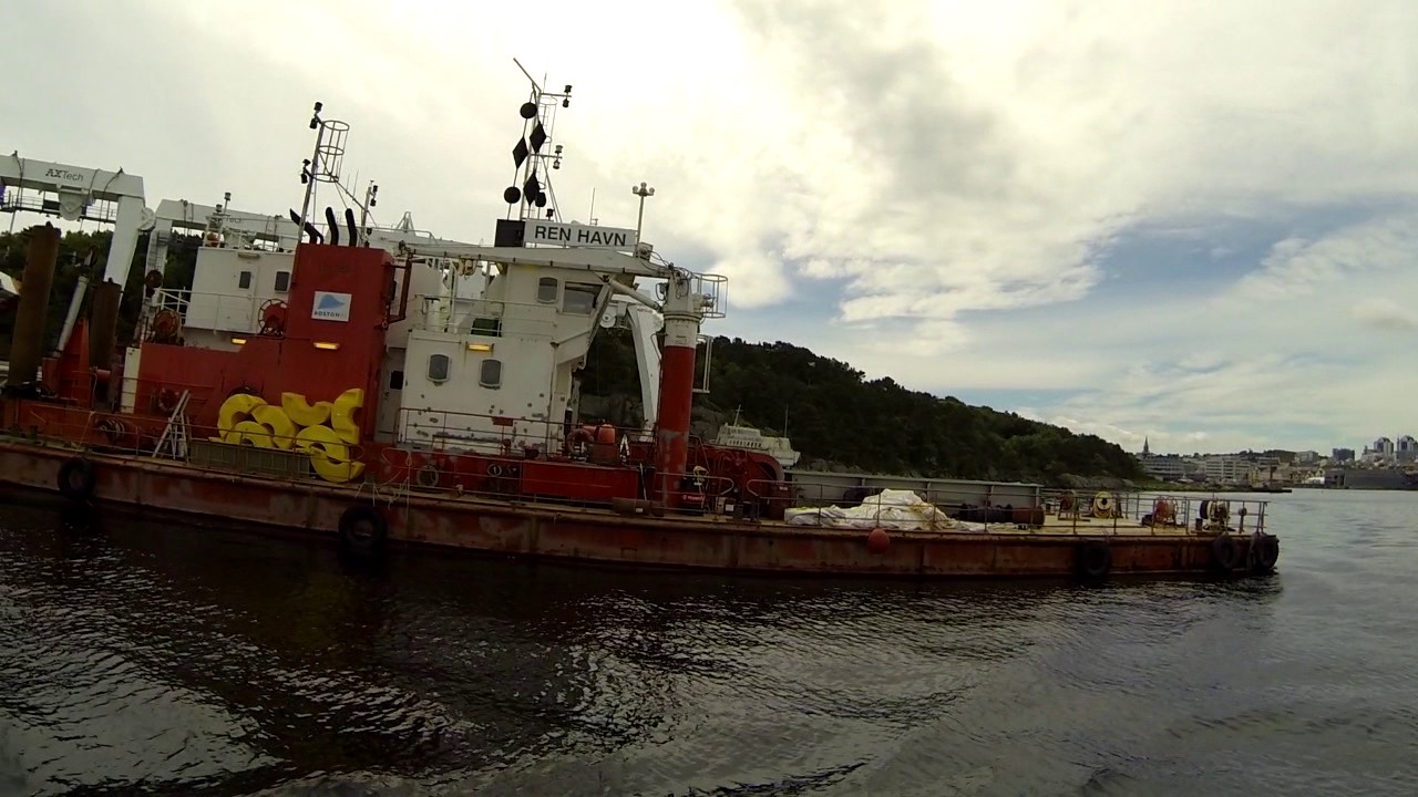 Stavanger harbour part 3. Hundvaag-1 and Odin.