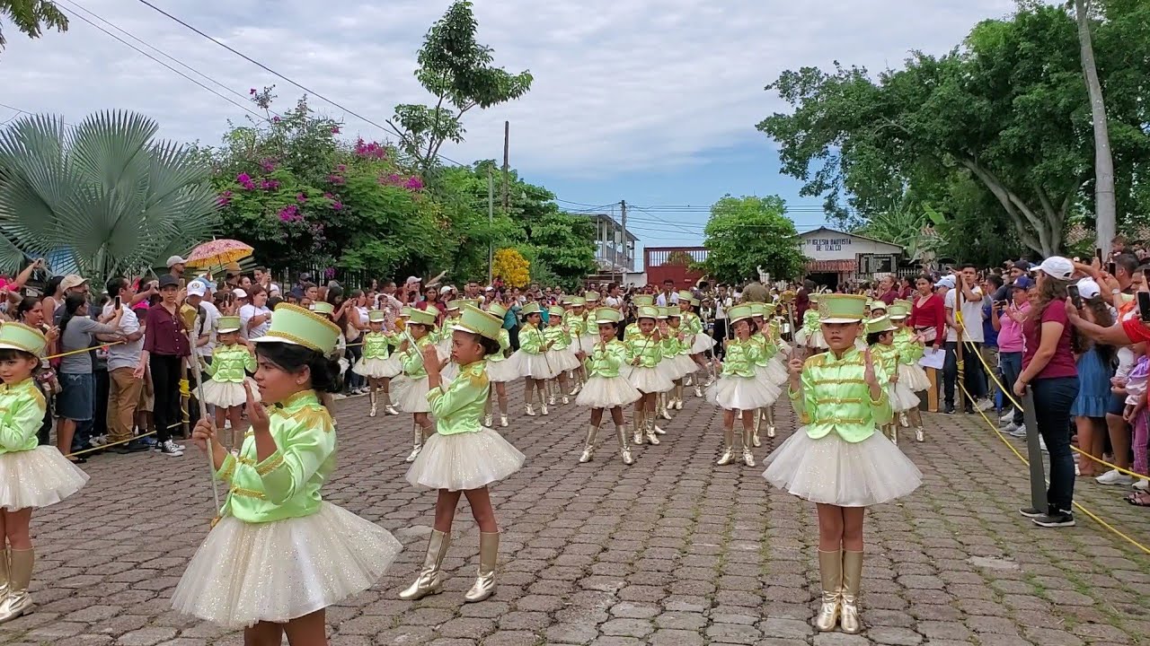 Complejo Educativo Pedro F Cantor | Desfile Izalco