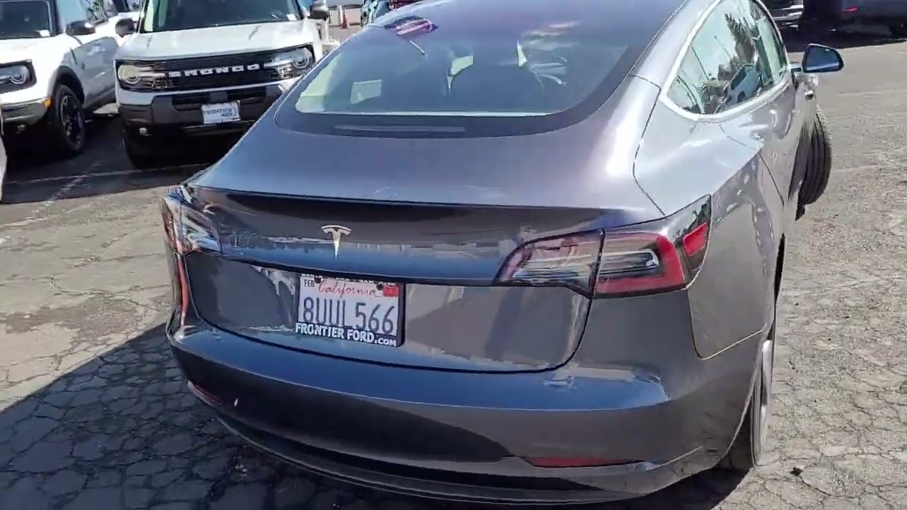 2018 Tesla Model 3 Long Range Sedan
