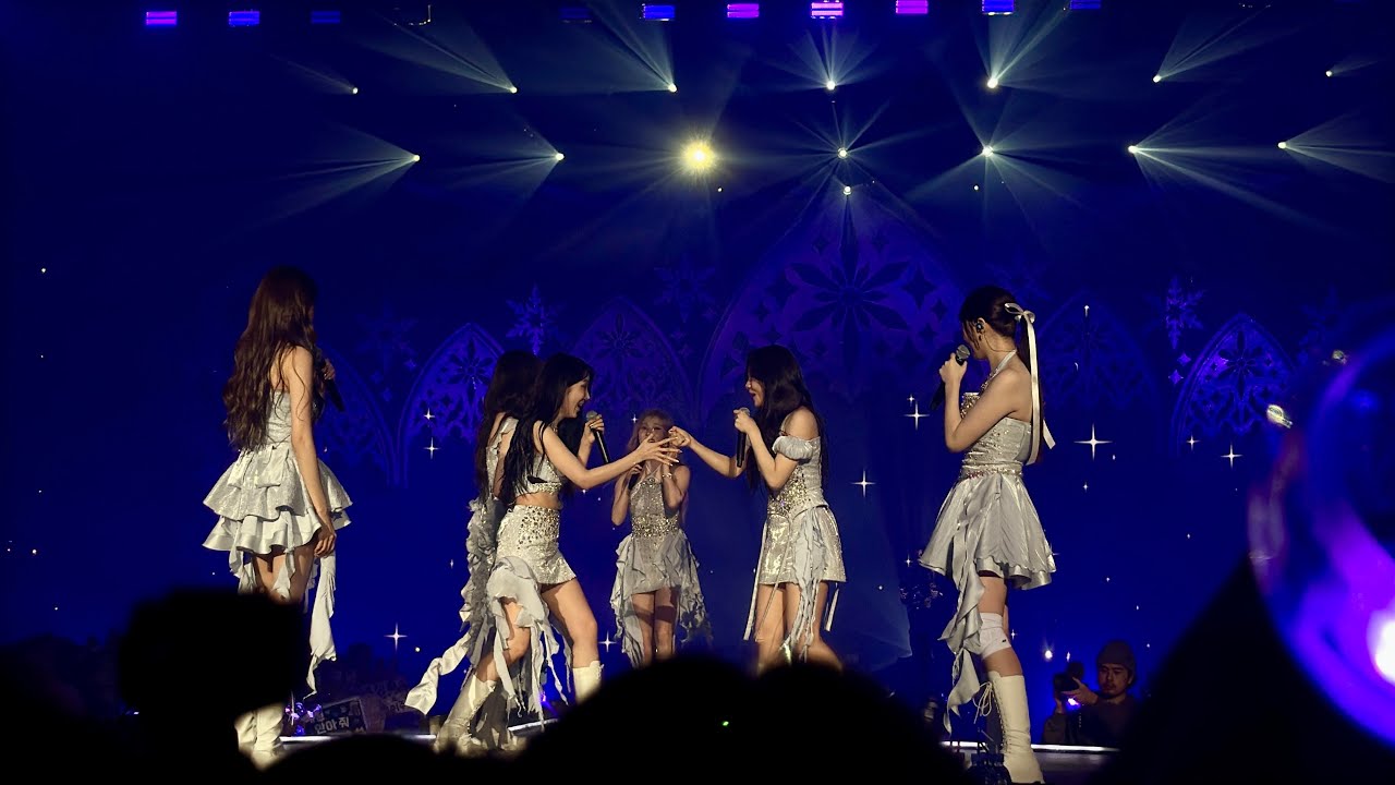[Day2] 여자친구 GFRIEND - 바람 바람 바람 + 바람의 노래 + 바람에 날려 | Season of Memories Concert