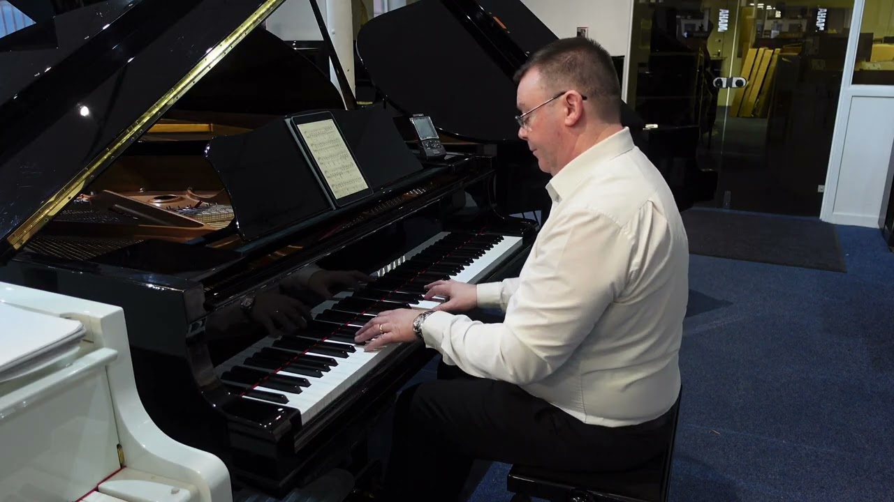 Б/у рояль Yamaha DGC-1 Disklavier | Полированное черное дерево | Rimmers Music 