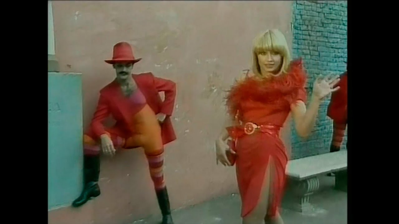Raffaella Carr&agrave; - Pedro (espa&ntilde;ol) [Video Musical Restaurado] - Millemilioni Buenos Aires, 1980