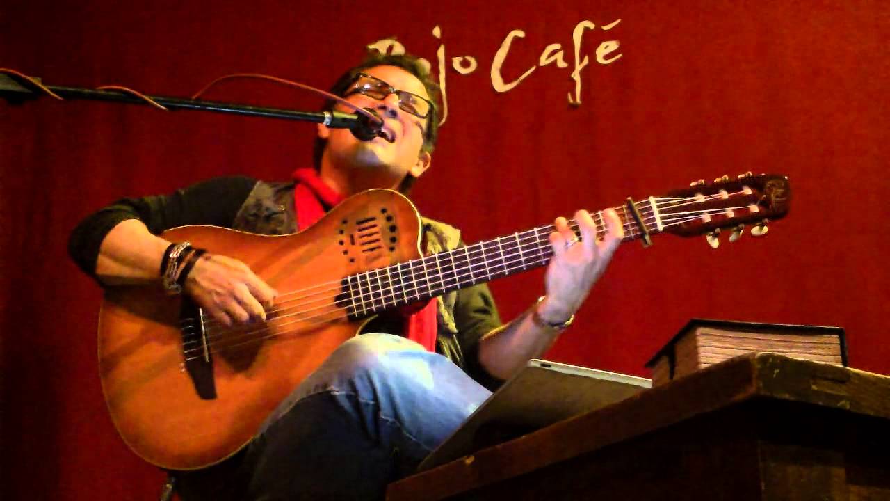 Alejandro Filio - Por el puente