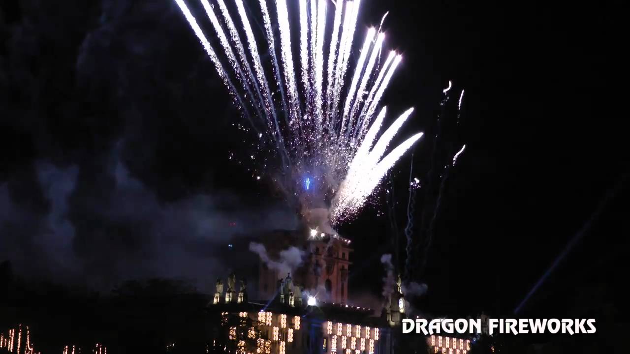 The University of Santo Tomas 400 Years Day 2 - Alumni Night Pyromusical