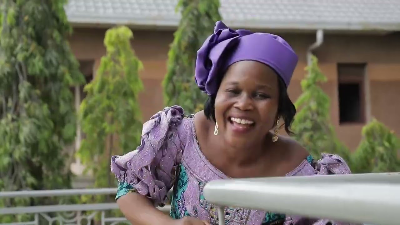URI UWAGACIRO by AGAPE CHOIR