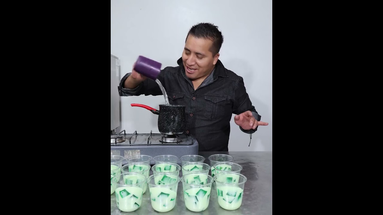Un postre echo de gelatina para ganar mucho dinero