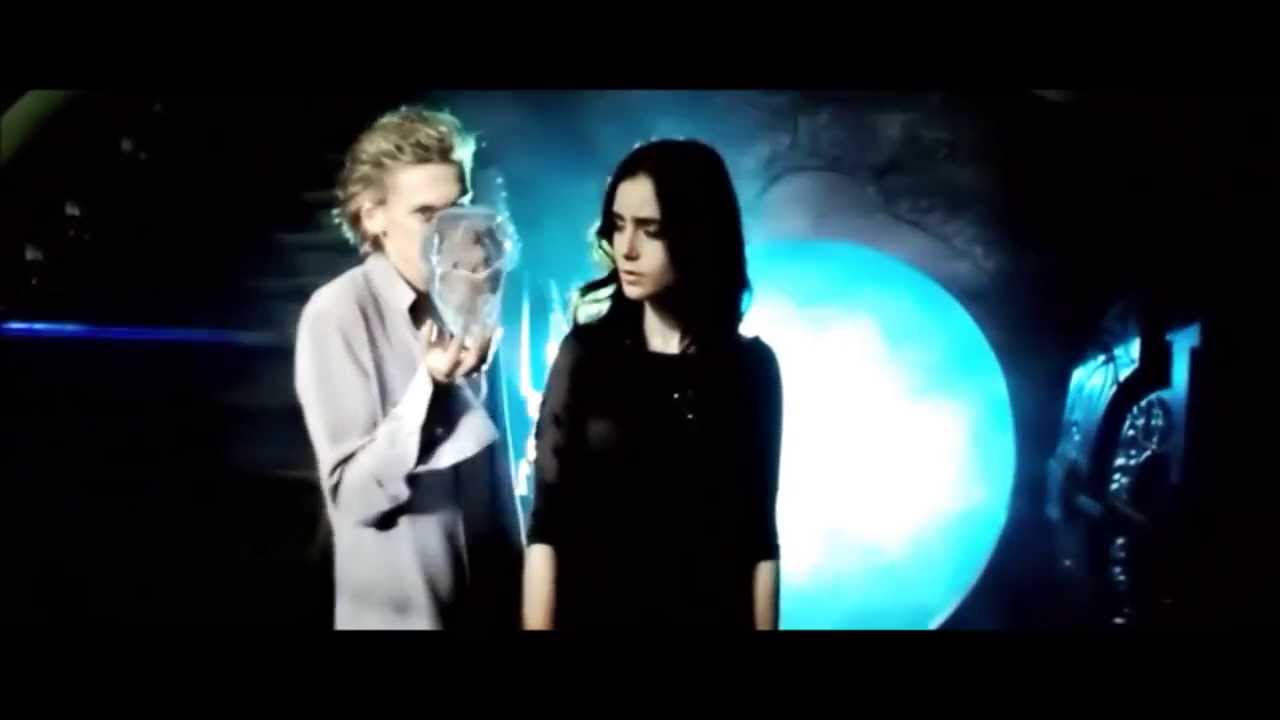 Jace and Clary ~ E.T.