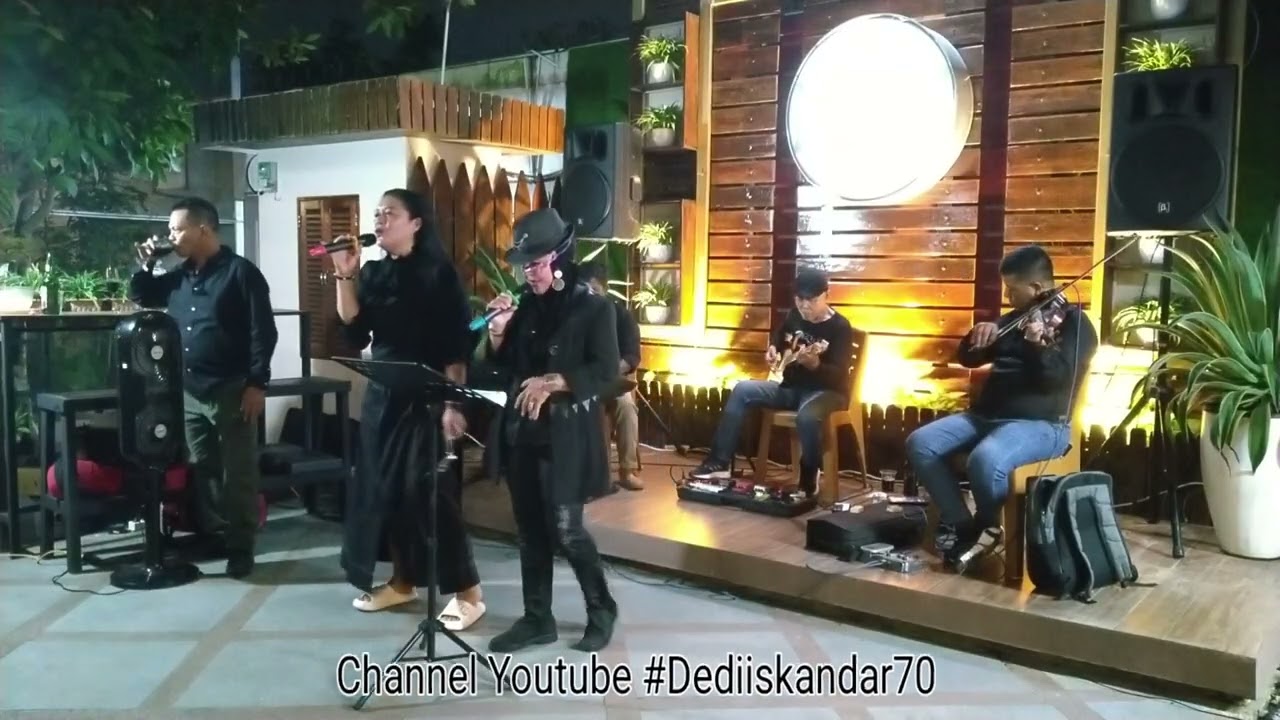 Live Music Party 2025 Pergantian Tahun Bersama Artis Dan Musisi KCLC Pontianak Kalimantan Barat.