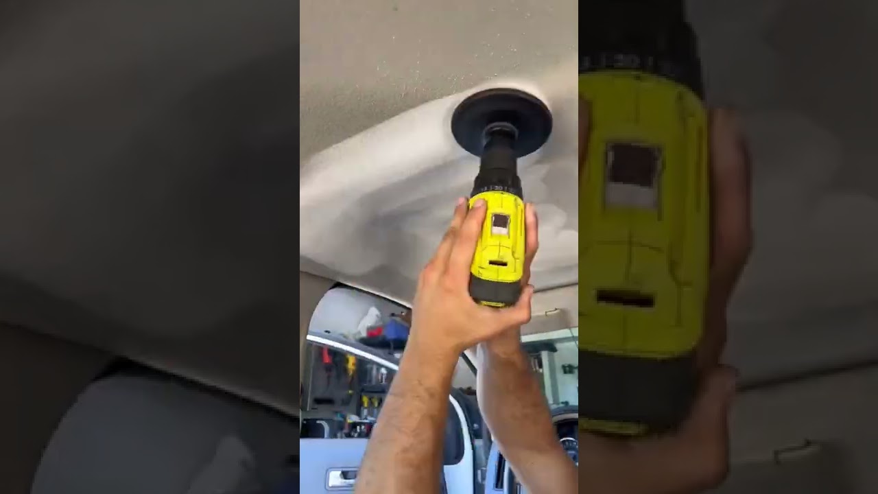 washing car roof 😊#cars #shorts #trending #reels #washing#shortvideo #viral #accessories
