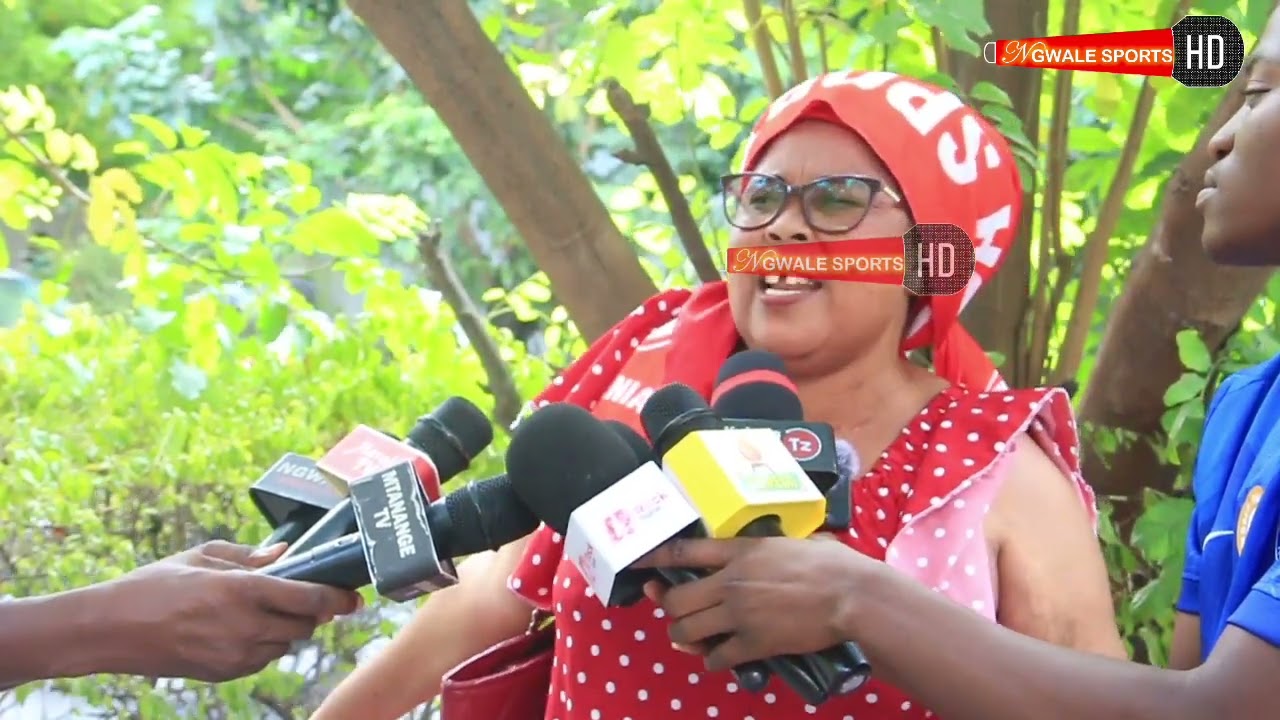 MAMA WA SIMBA APAGAWA NA BALAA LA OURA NA LOEMBA