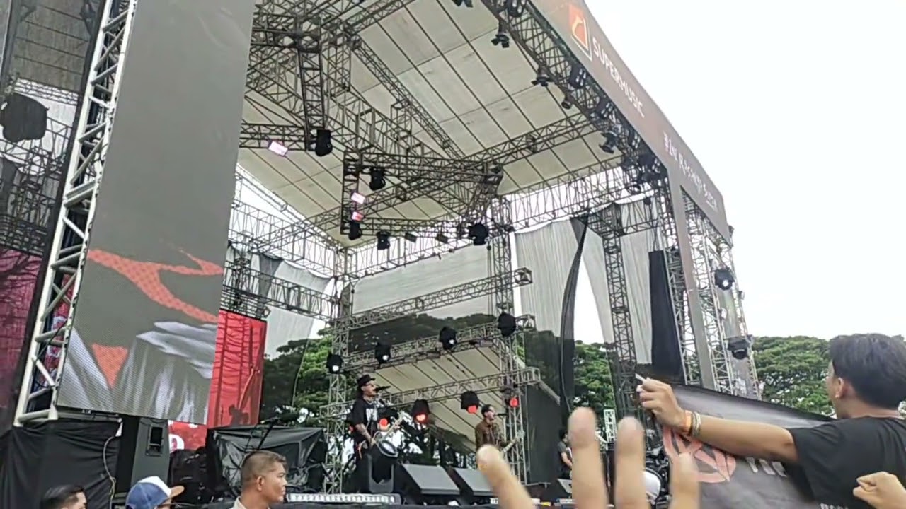 CINTA ADALAH PERANG - MPCR
