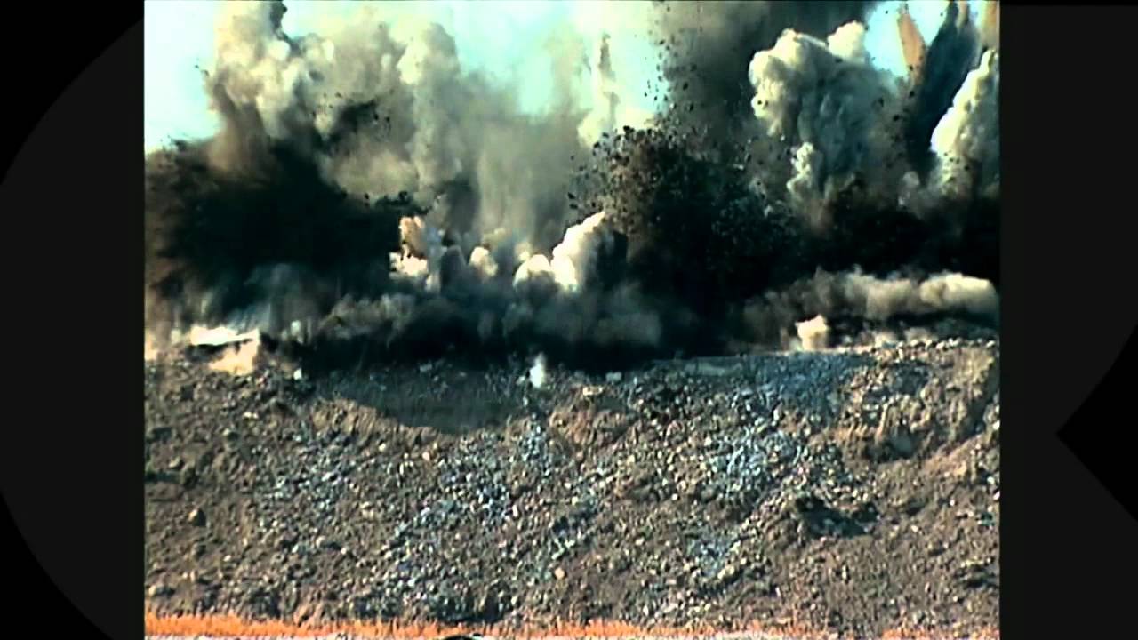 Bill Moyers and Chris Hedges on Capitalism's 'Sacrifice Zones'