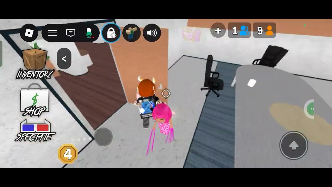 Playing mm2 (first video)