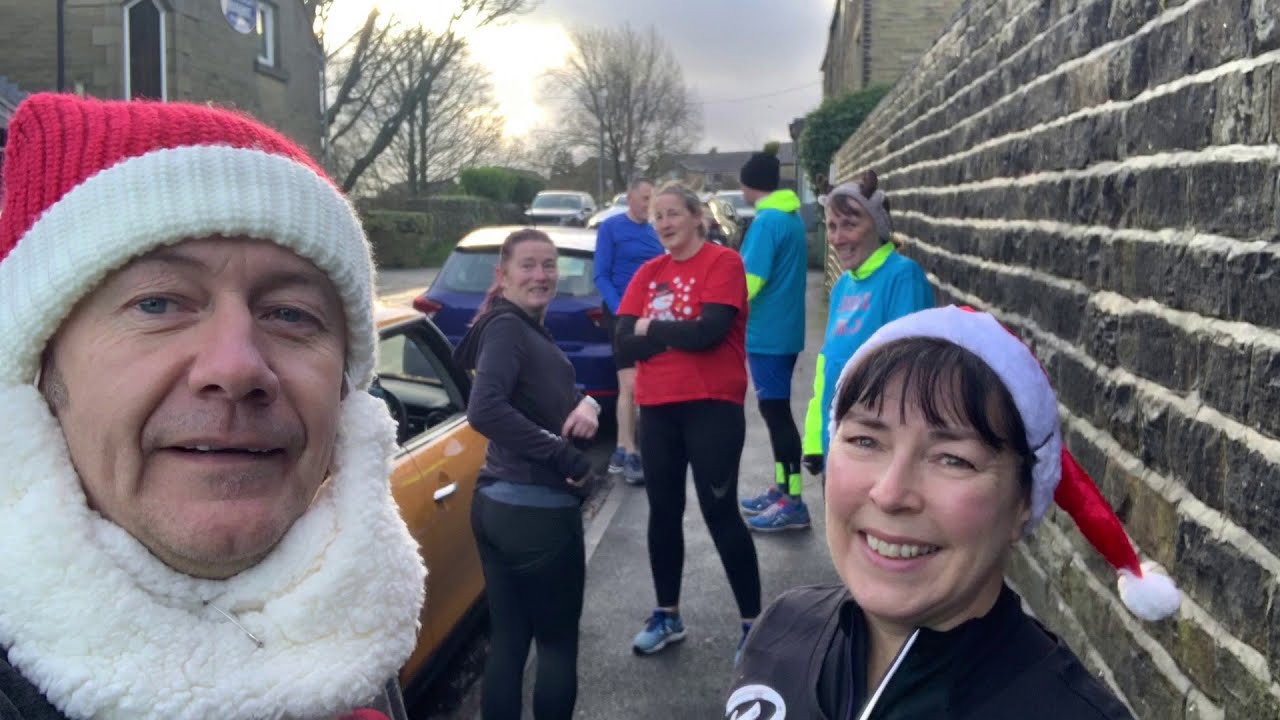 The Slaw’s take on the Christmas Scholes Village 5K