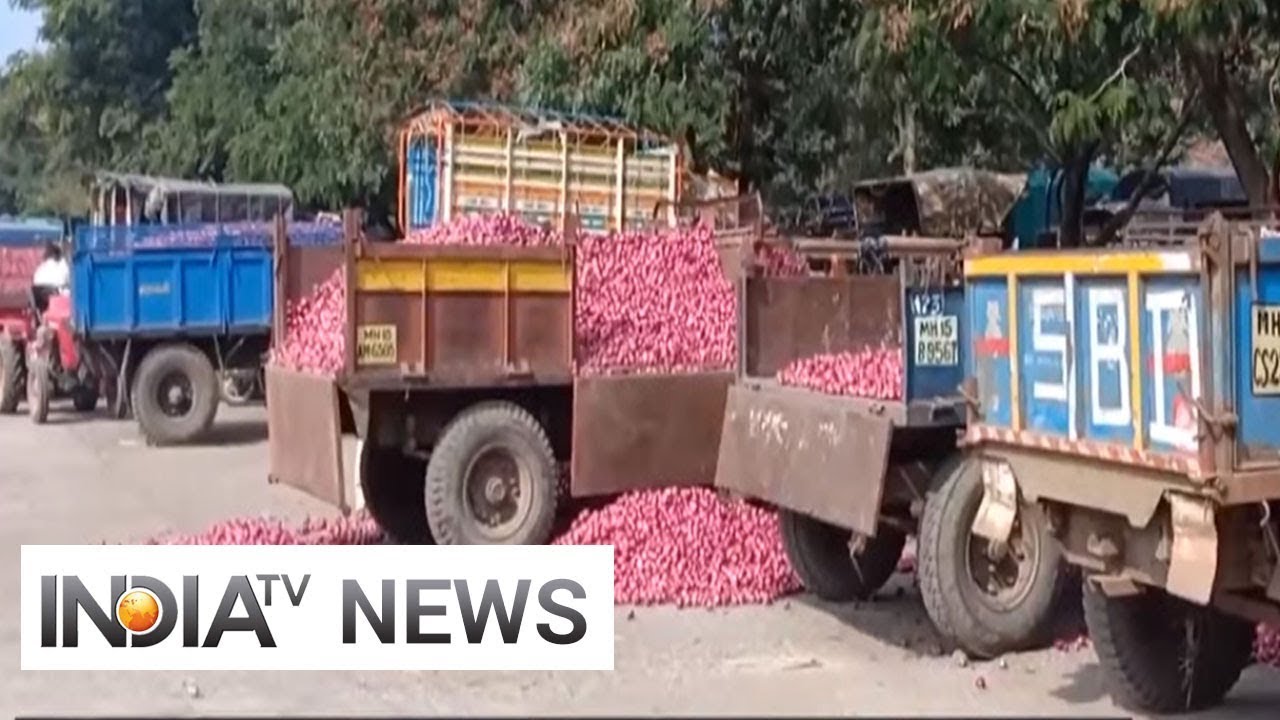 Nashik farmers protest after wholesale onion prices tumble