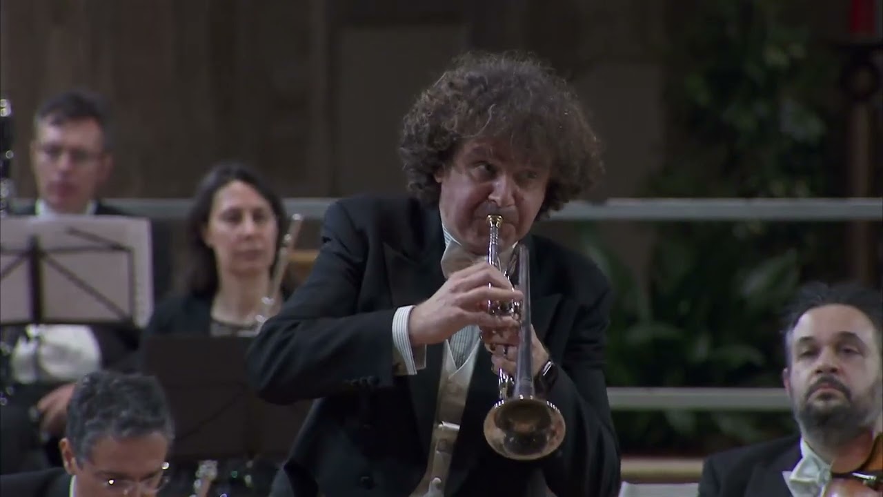 Marco Pierobon + I Solisti Veneti -  Hummel Trumpet Concerto in E (LIVE)