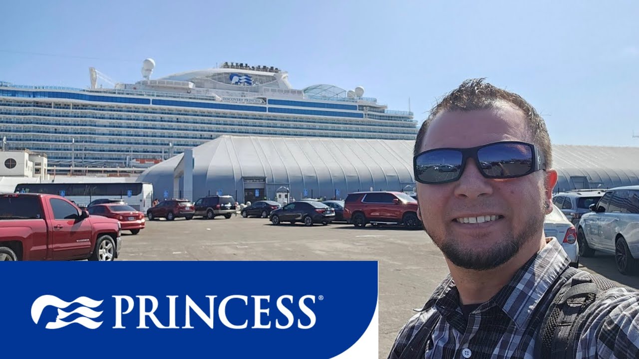 Boarding the Discovery Princess out of the port of Los Angeles. Day 1 of my Mexican Riviera Cruise!