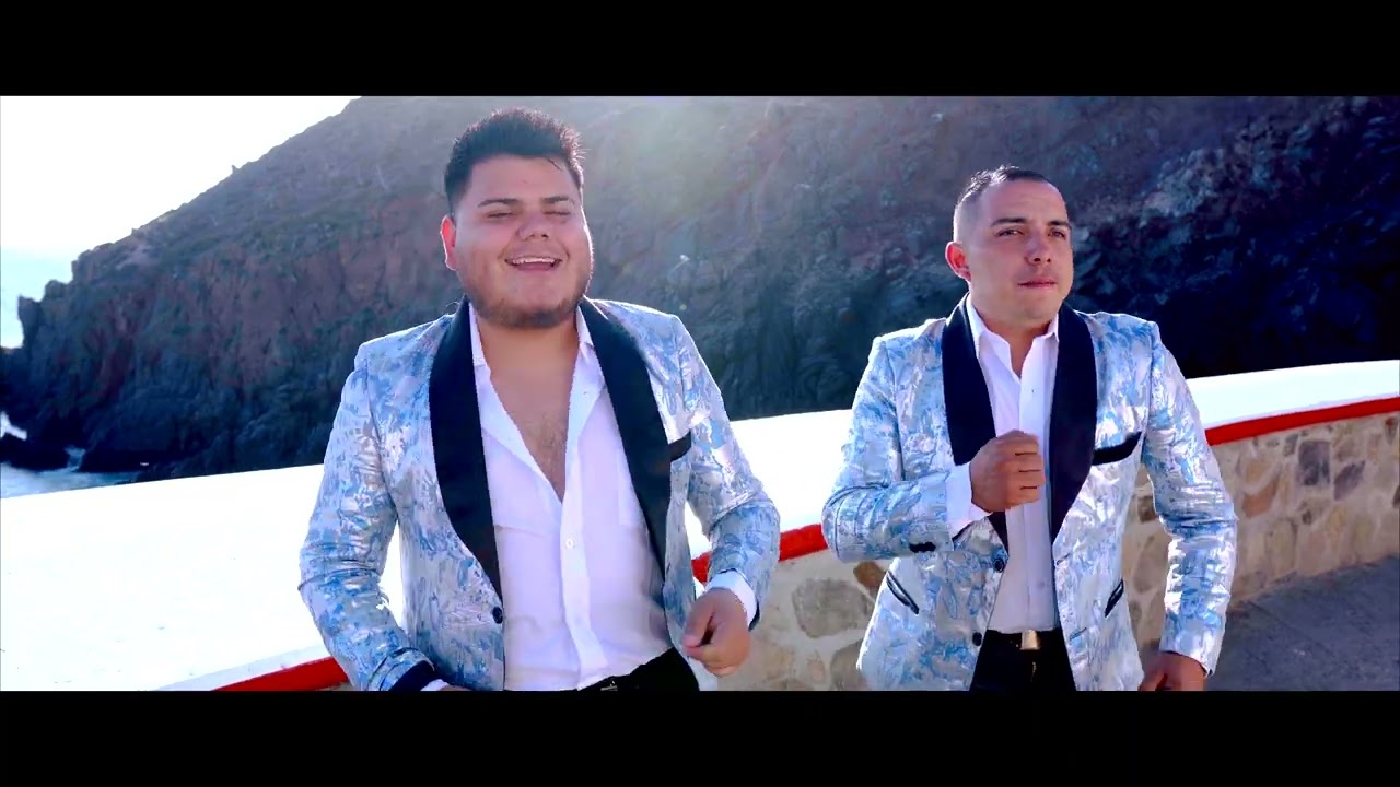 Banda Estrellas de Ensenada - Que Rico Mambo