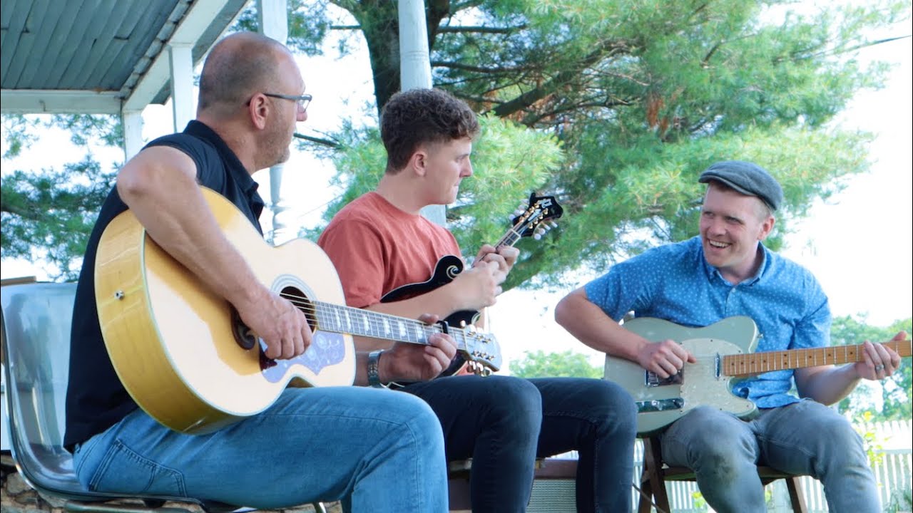 Amos Raber & Conrad Fisher - Love Thy Neighbor  (Lancaster County PA) #bluegrass #gospel #cat