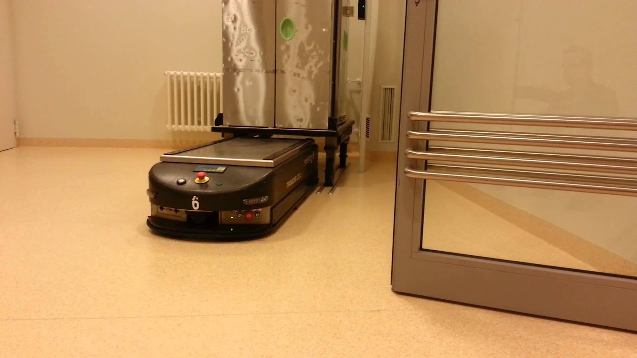 automatischer Transportwagen/ Roboterwagen augusta Klinik Bochum