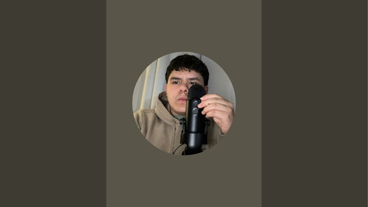 Asmrchrissy is live!