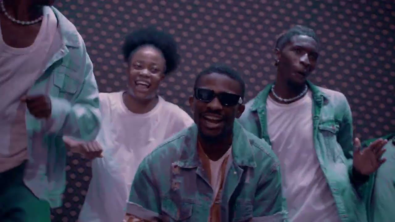 Holic - Filebongosoka (Official Dance Video)