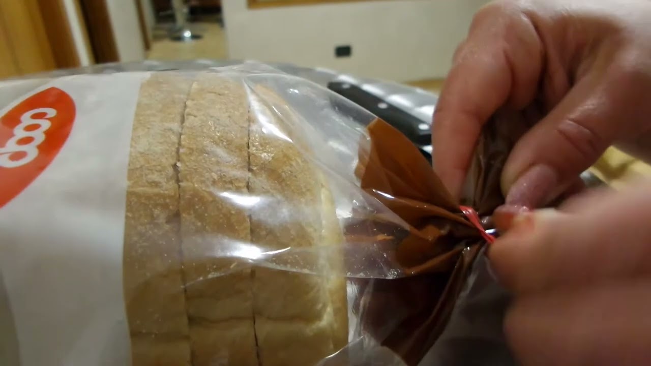 COOP Хлеб из пшеницы твердых сортов Durum wheat bread куплено в Италии Italy