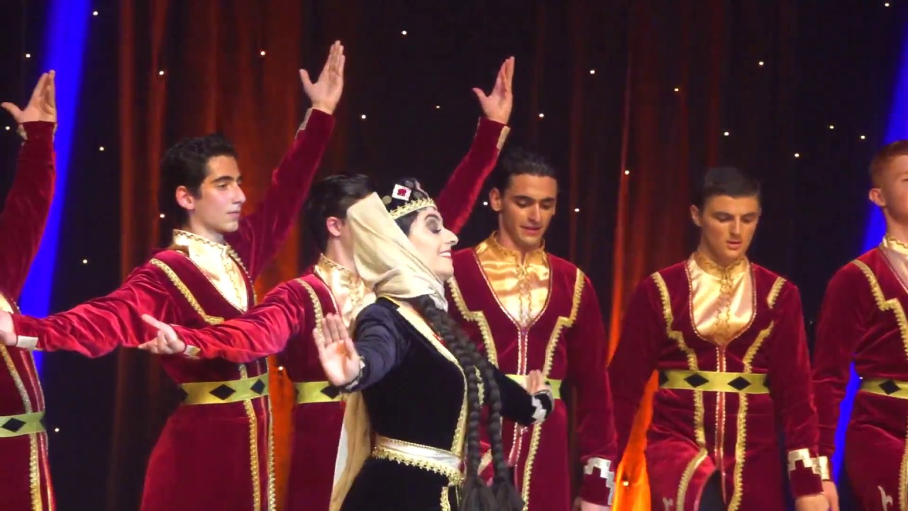1. Armenian folk danse   Ensemble Nairi Lyon
