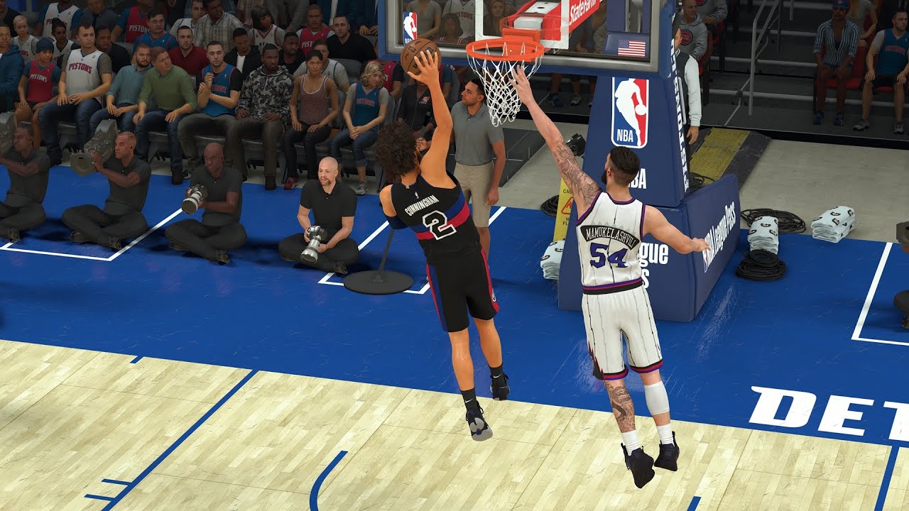 Cade Cunningham and the Detroit Pistons in 2k26 play now online 