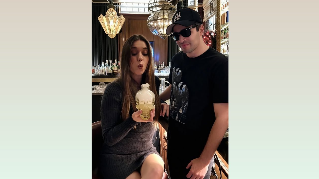Afra Saraçoğlu and Mert Ramazan Demir Somewhere in the new place