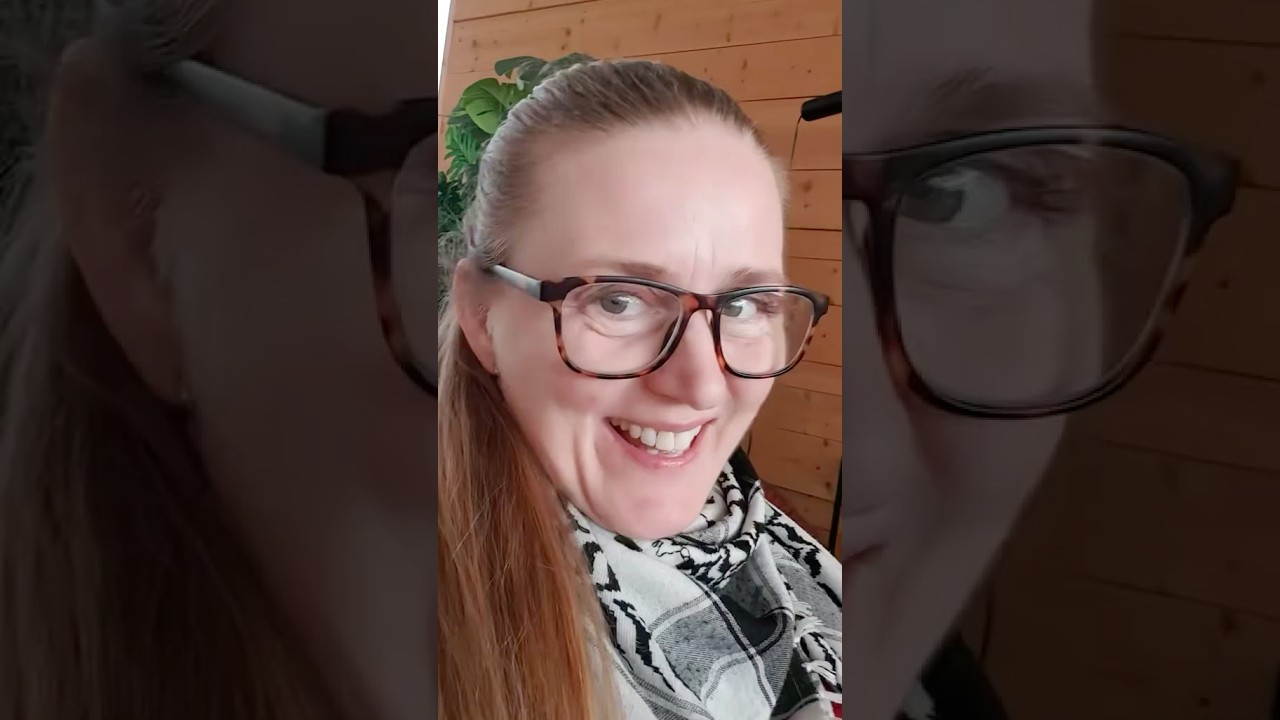 Пожалуйста, помогите сестре&hellip; она не русская 🤣