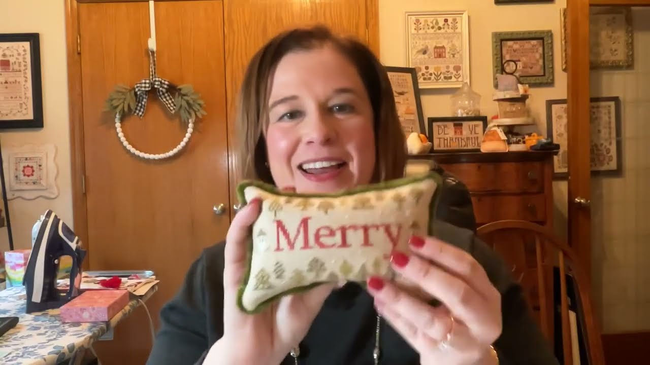 Миссис Джонс Стич Флосстюб 69