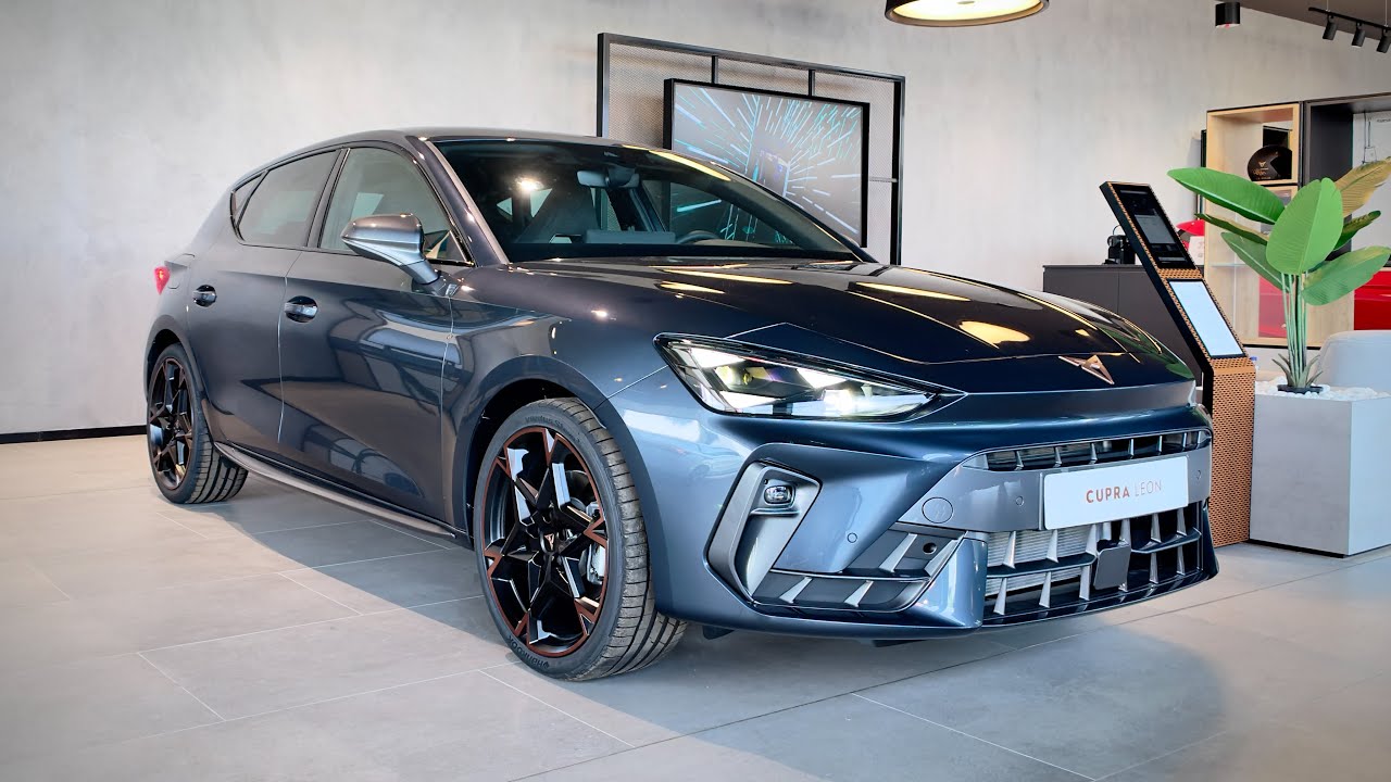 2025 CUPRA Leon - Interior and Exterior