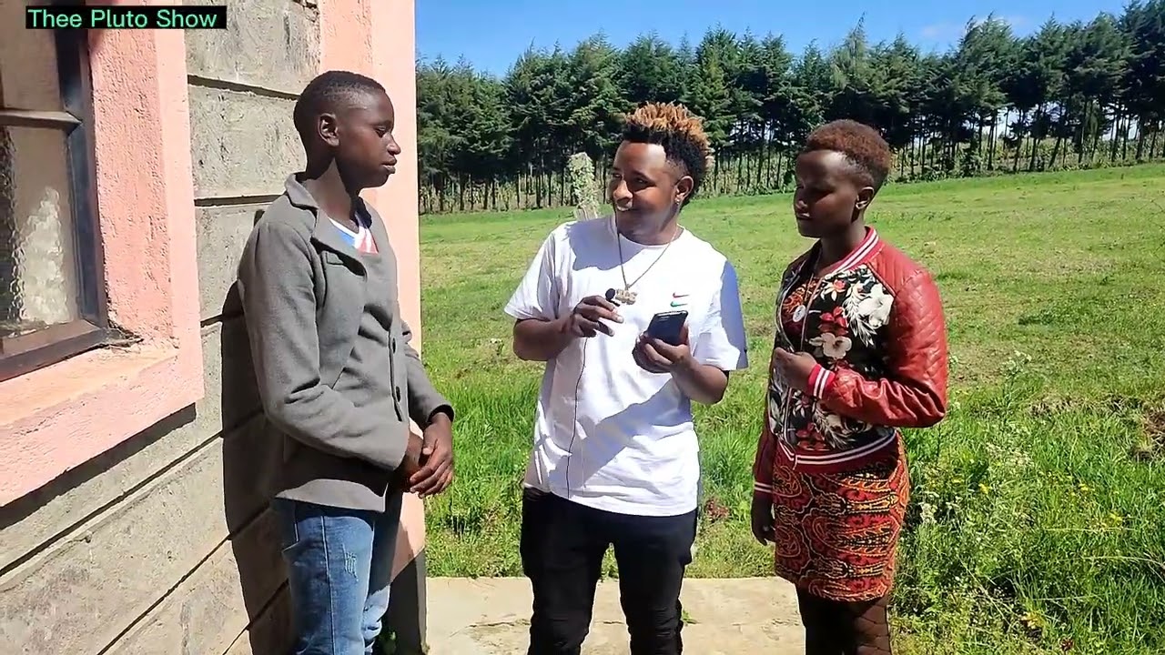 Nilitoroka kwetu nikakuja kwenu alafu babako ananikimbisha na panga💔😂😂 alafu unicheat? 💔😂😢