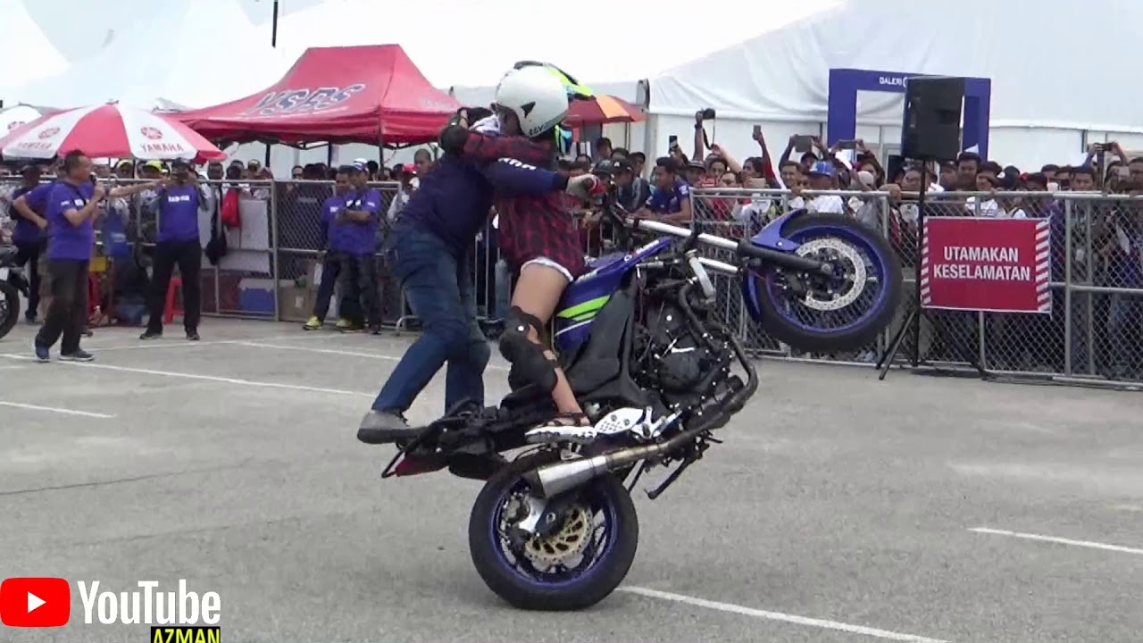 PART 3/4 YAMAHA Stunt Show by STUNTER WAWAN TEMBONG