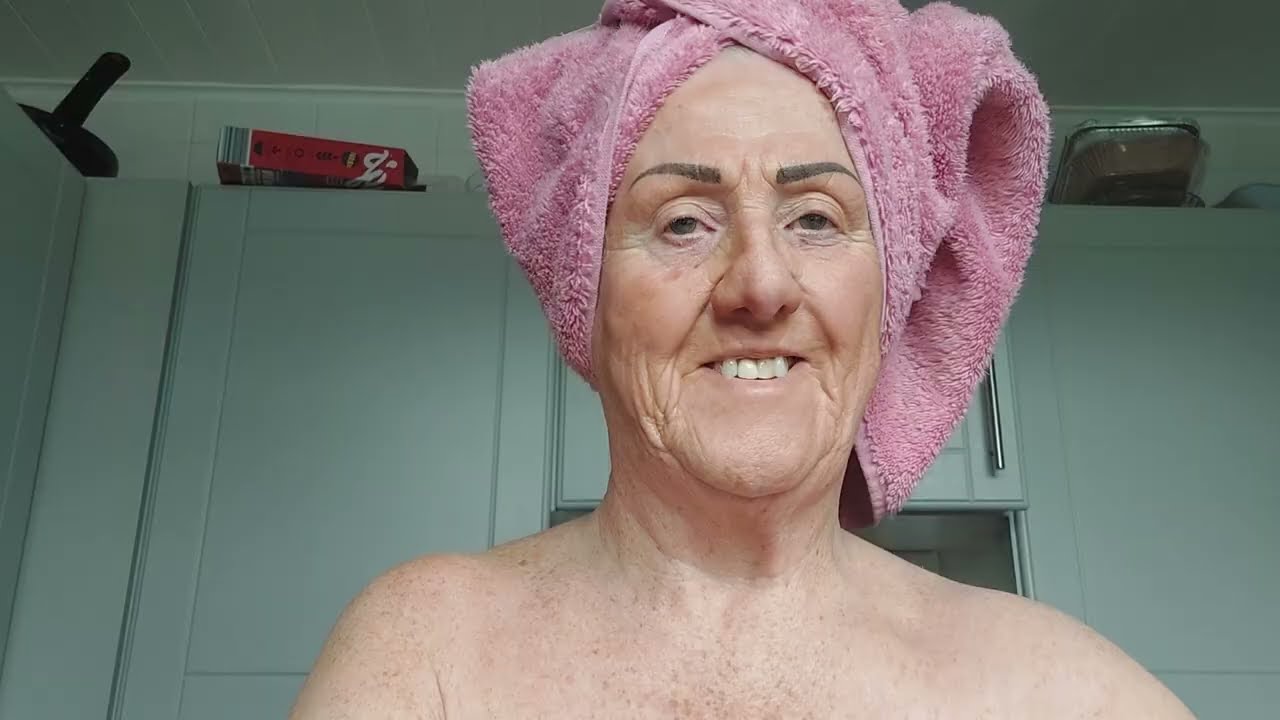 Get ready with me, age 76,  it's for the garden party ! 💃💃💃💃🎊🎉👍
