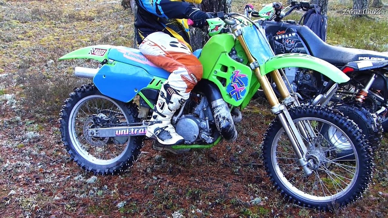 Kawasaki KX500 2-Stroke Raw Sounds