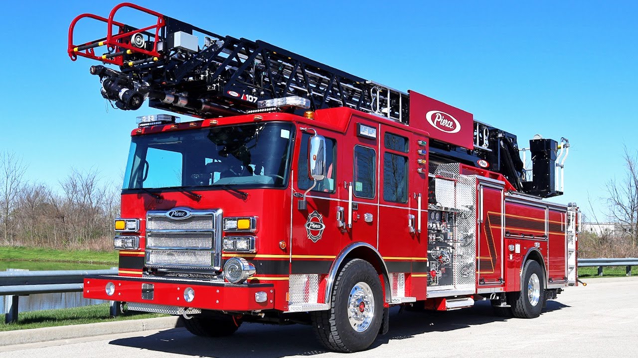 Enforcer&trade; Ascendant&reg; 107&rsquo; Heavy Duty Aerial Ladder &ndash; Single Rear Axle
