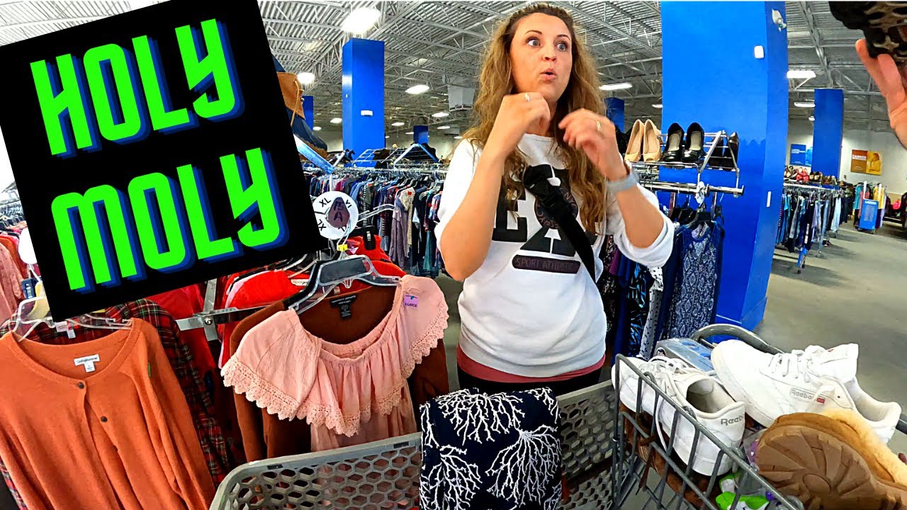 What a CRAZY day at Goodwill!