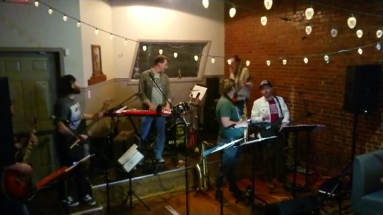 Buck Rogers Clark, New Year's Eve at Towne House, Set 3