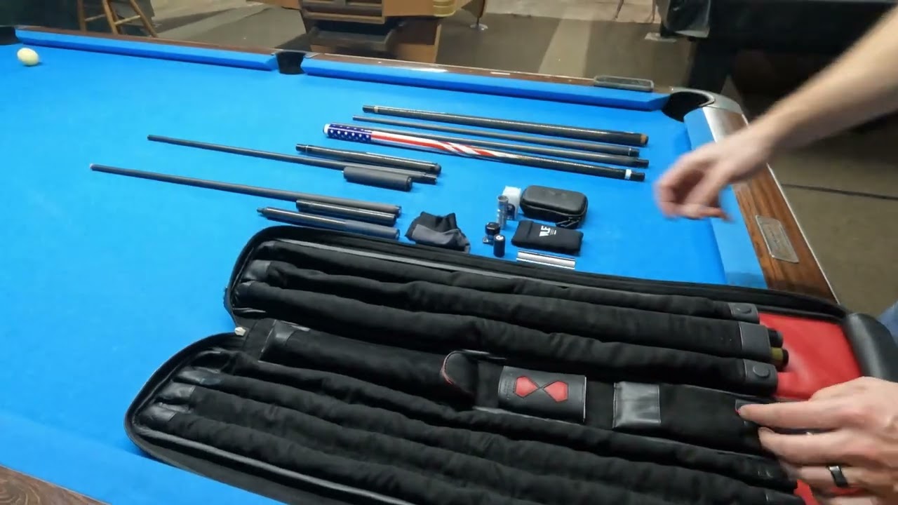 What's in the Becue case?