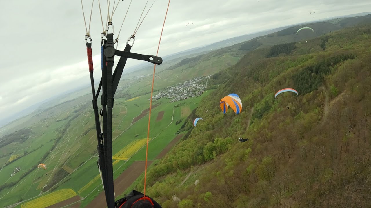 Gray Day Paragliding in Burgen # 2023- 04-29