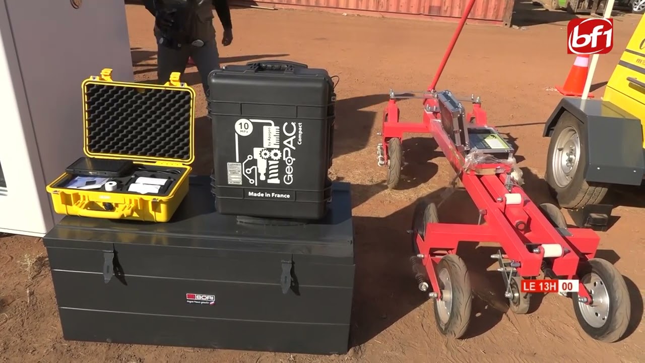 Burkina Faso : L'État burkinabè offre plus de 2 milliards de FCFA d'équipements de pointe au LNBTP