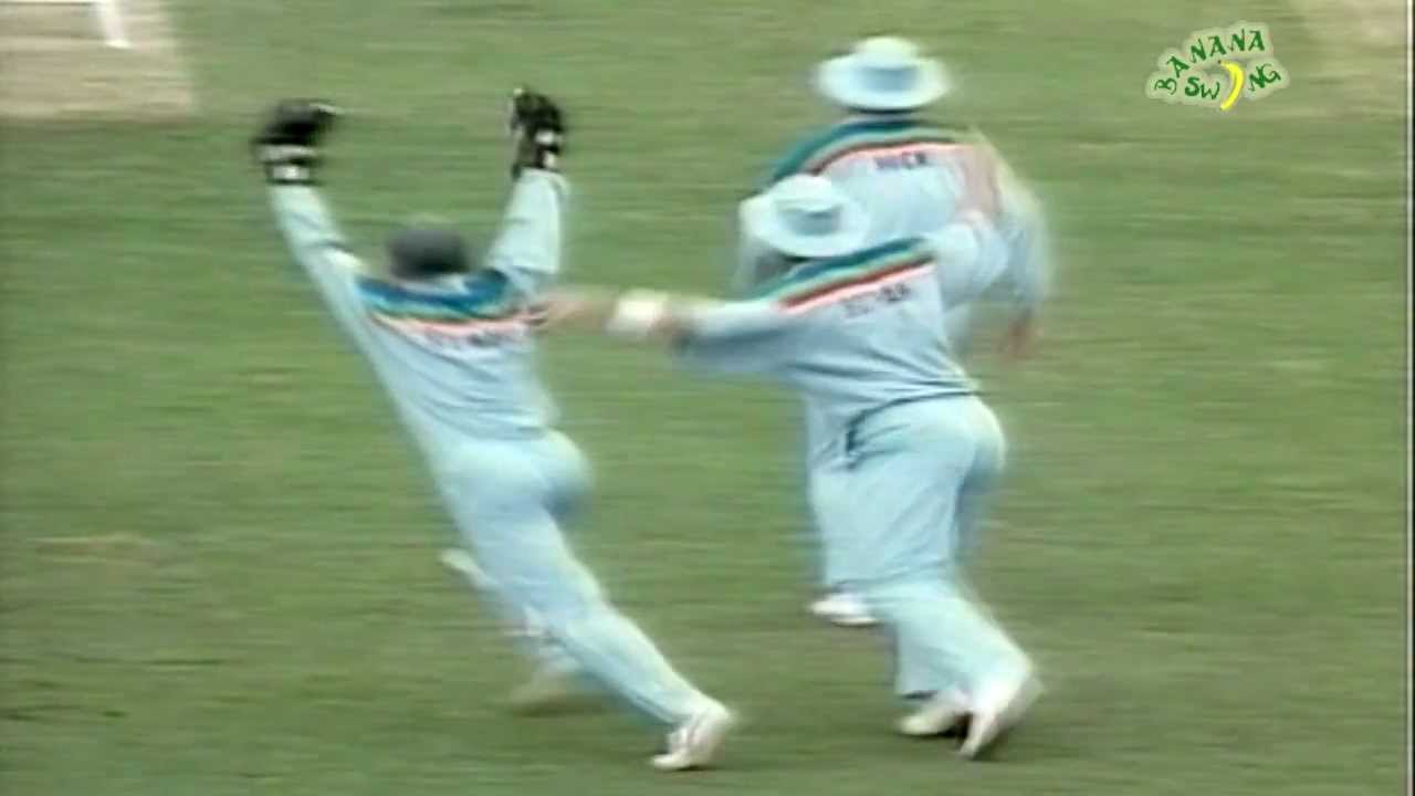 Alec Stewart take Inzi's rebound