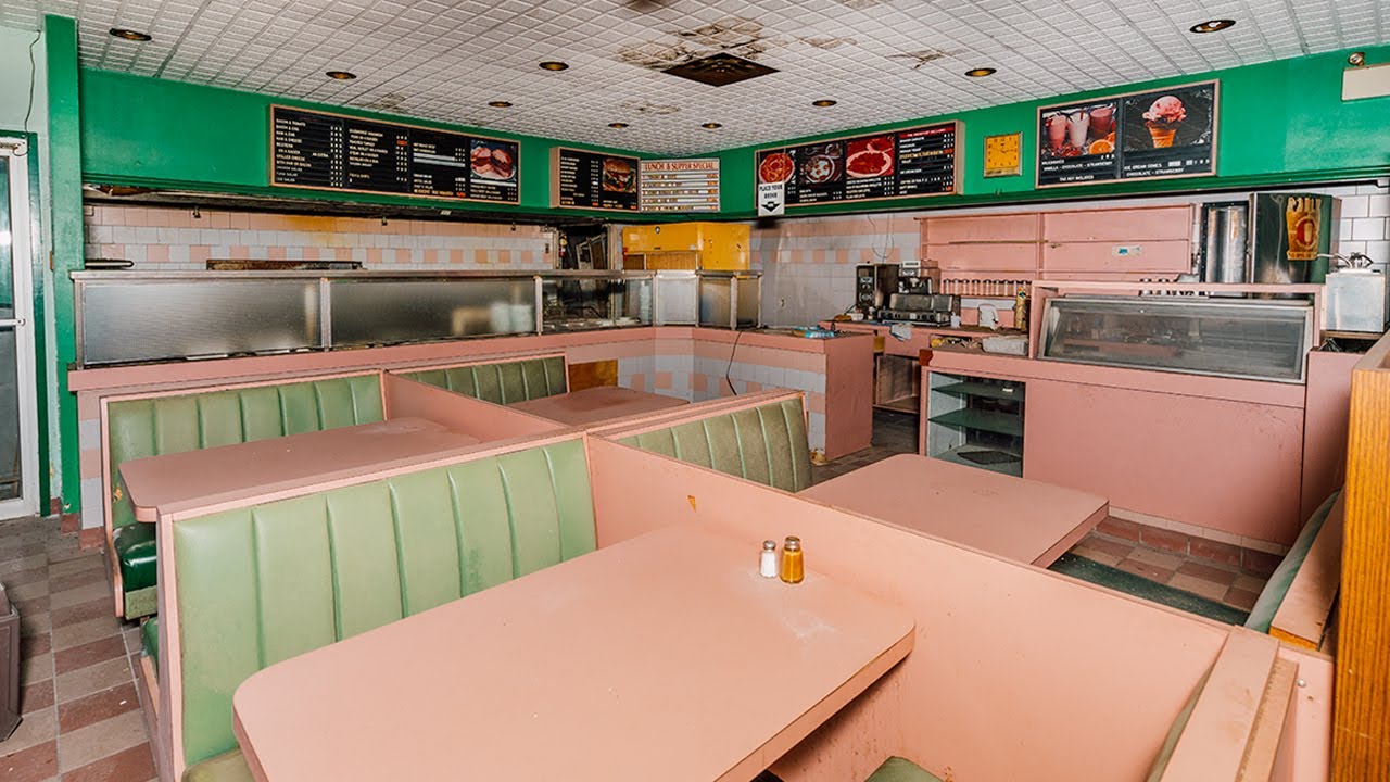 THEY NEVER RETURNED l Creepy ABANDONED Apocalyptic 1950s Diner with Everything Left Behind!